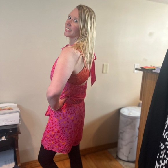 FSL Apparel Hot Pink Leopard Halter Romper - Picture 3 of 10